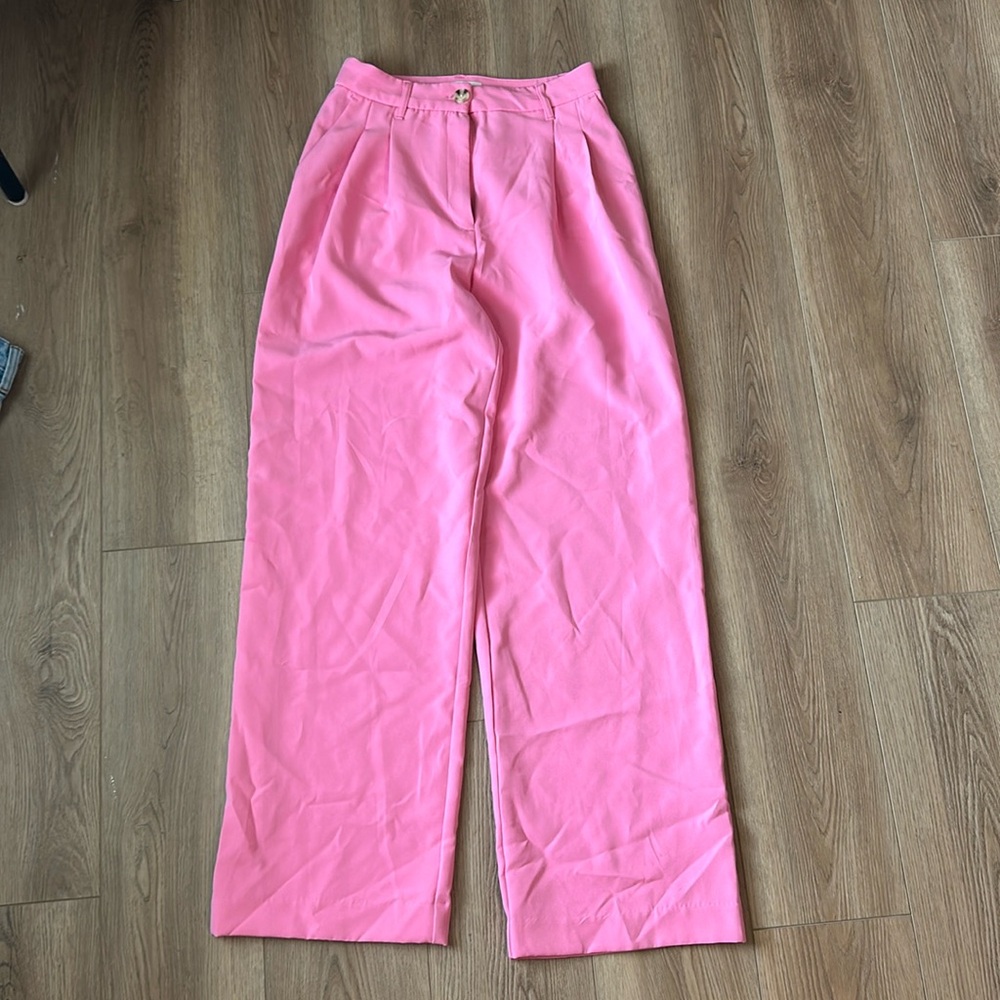 Pink trouser